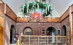The Atrium - A Boutique Hotel - Suite 18